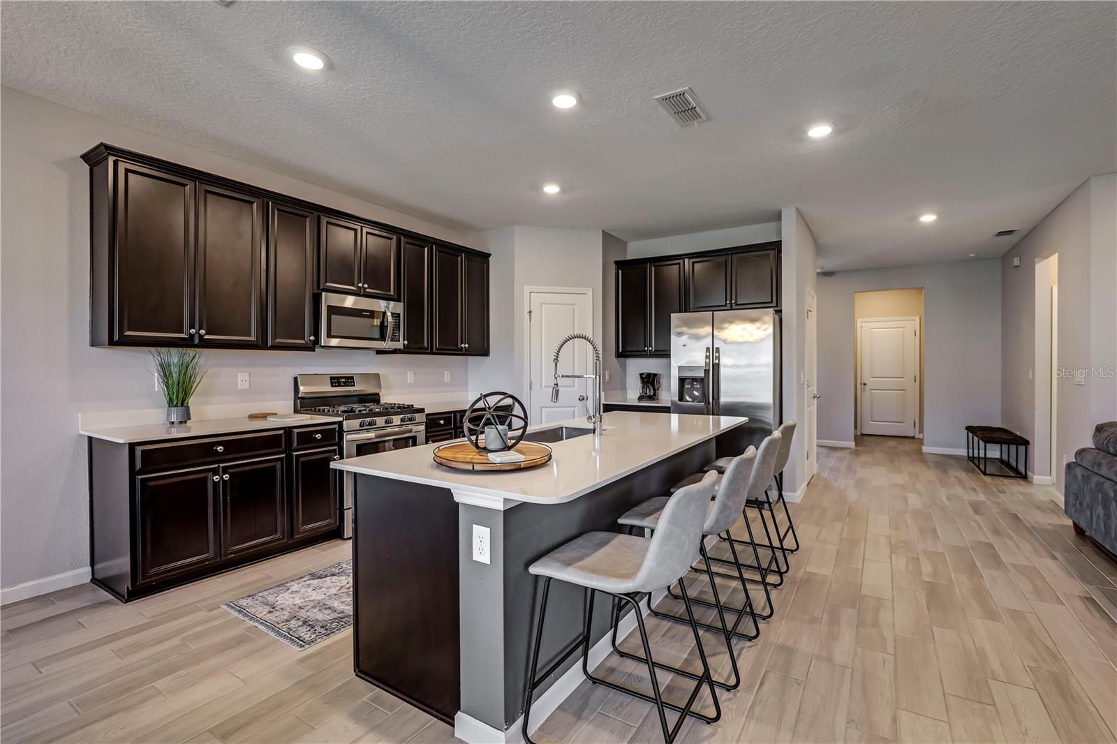 519 TYNES BLVD, MIDDLEBURG, FL, 32068