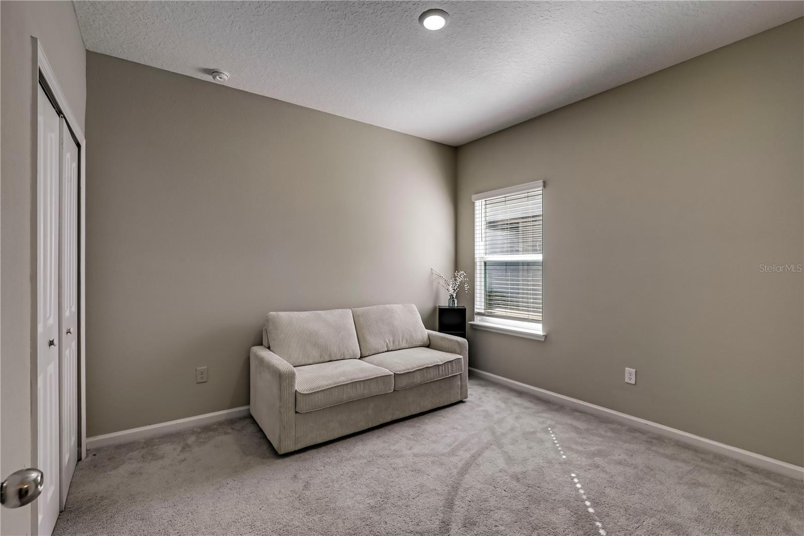 519 TYNES BLVD, MIDDLEBURG, FL, 32068