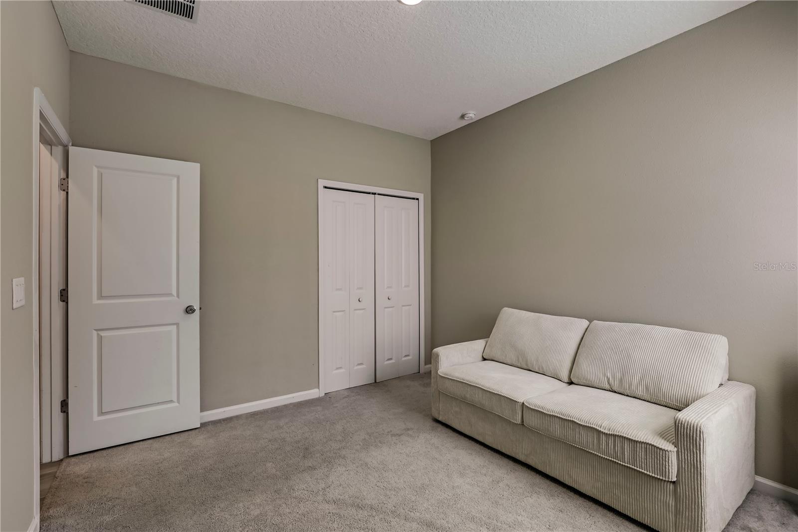 519 TYNES BLVD, MIDDLEBURG, FL, 32068