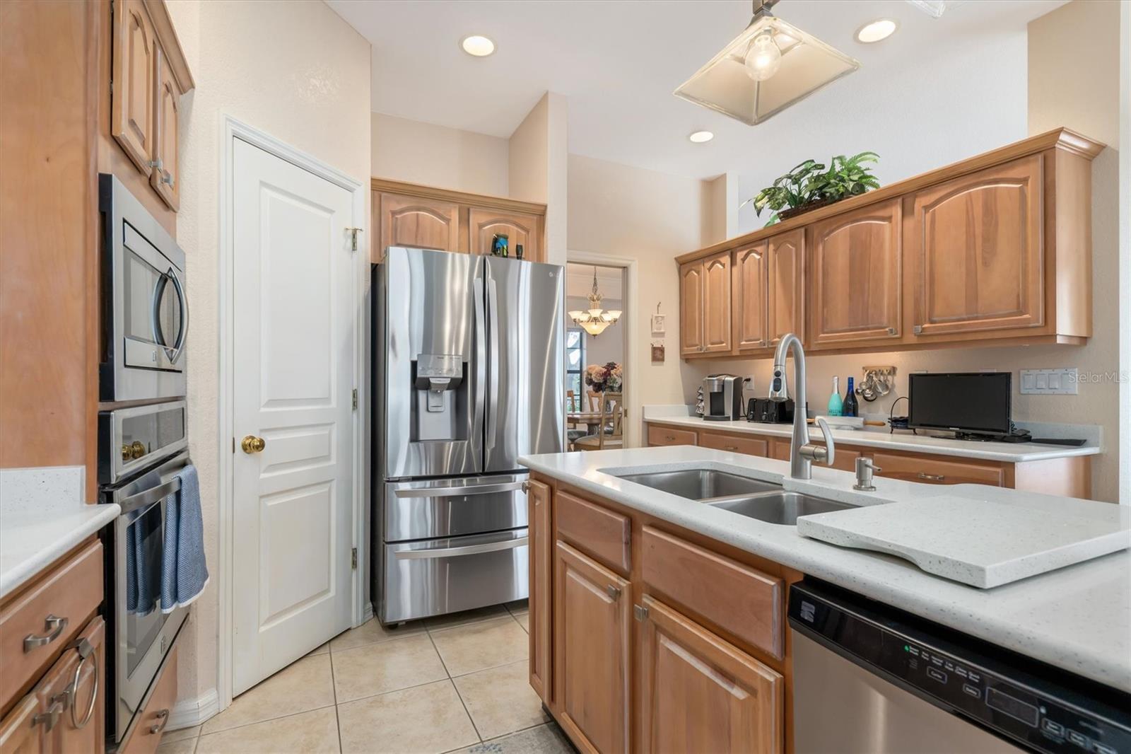 18412 MEYER AVE, PORT CHARLOTTE, FL, 33948