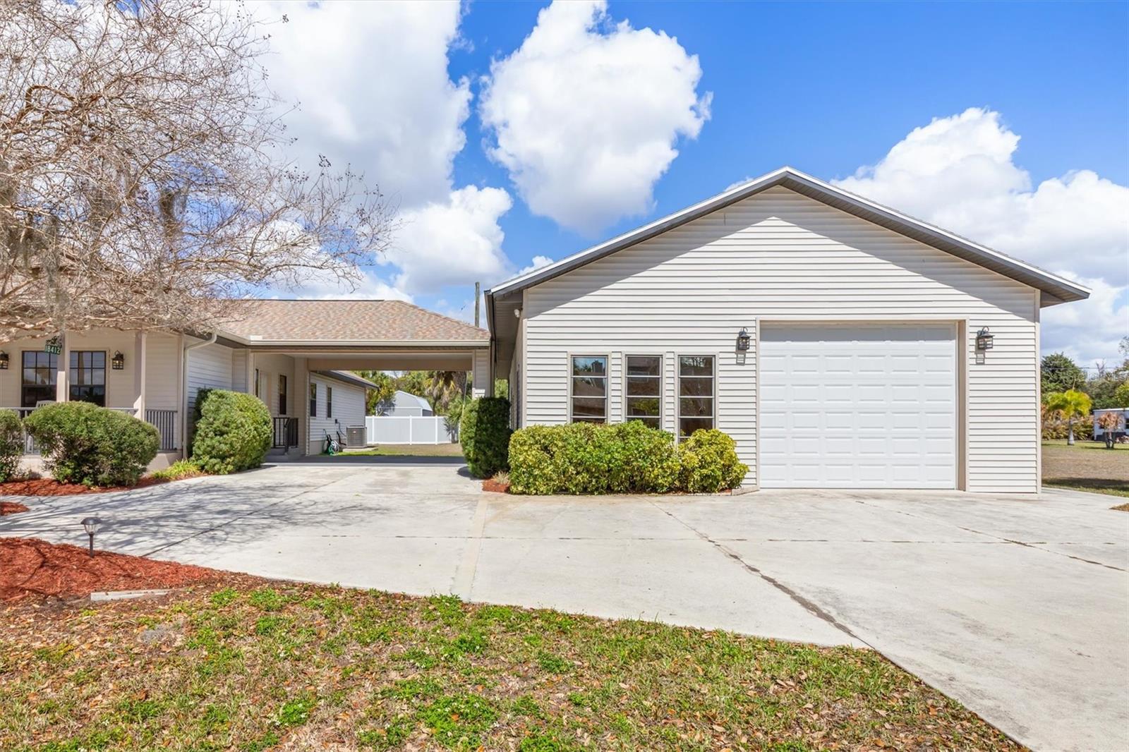 18412 MEYER AVE, PORT CHARLOTTE, FL, 33948