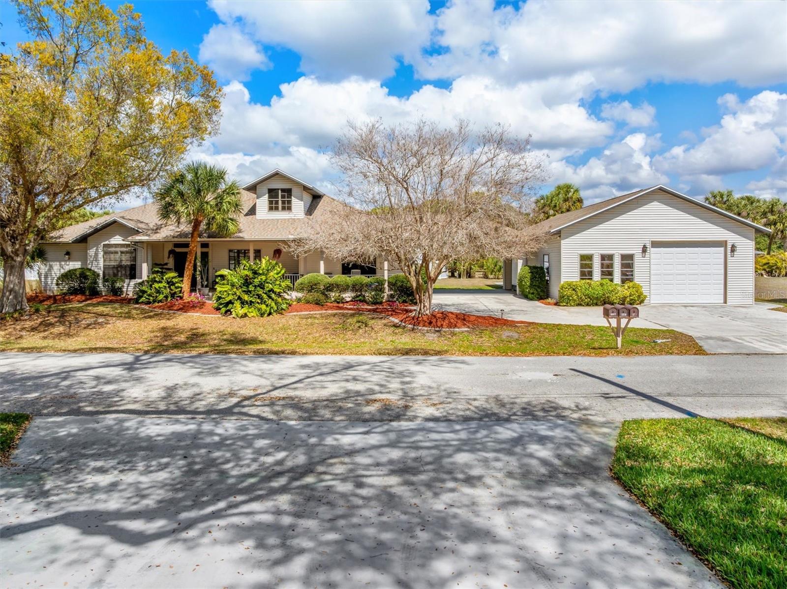 18412 MEYER AVE, PORT CHARLOTTE, FL, 33948