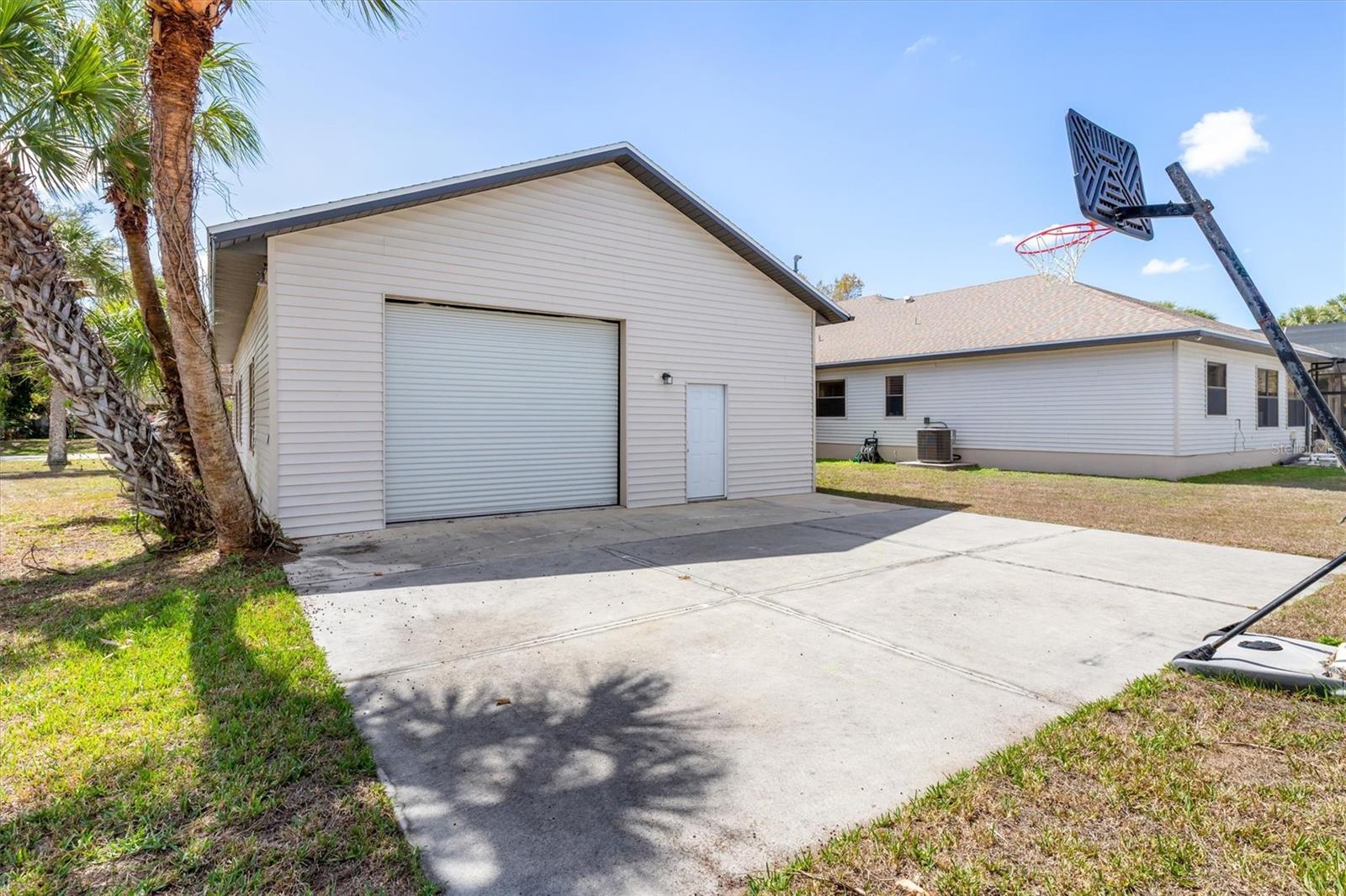 18412 MEYER AVE, PORT CHARLOTTE, FL, 33948