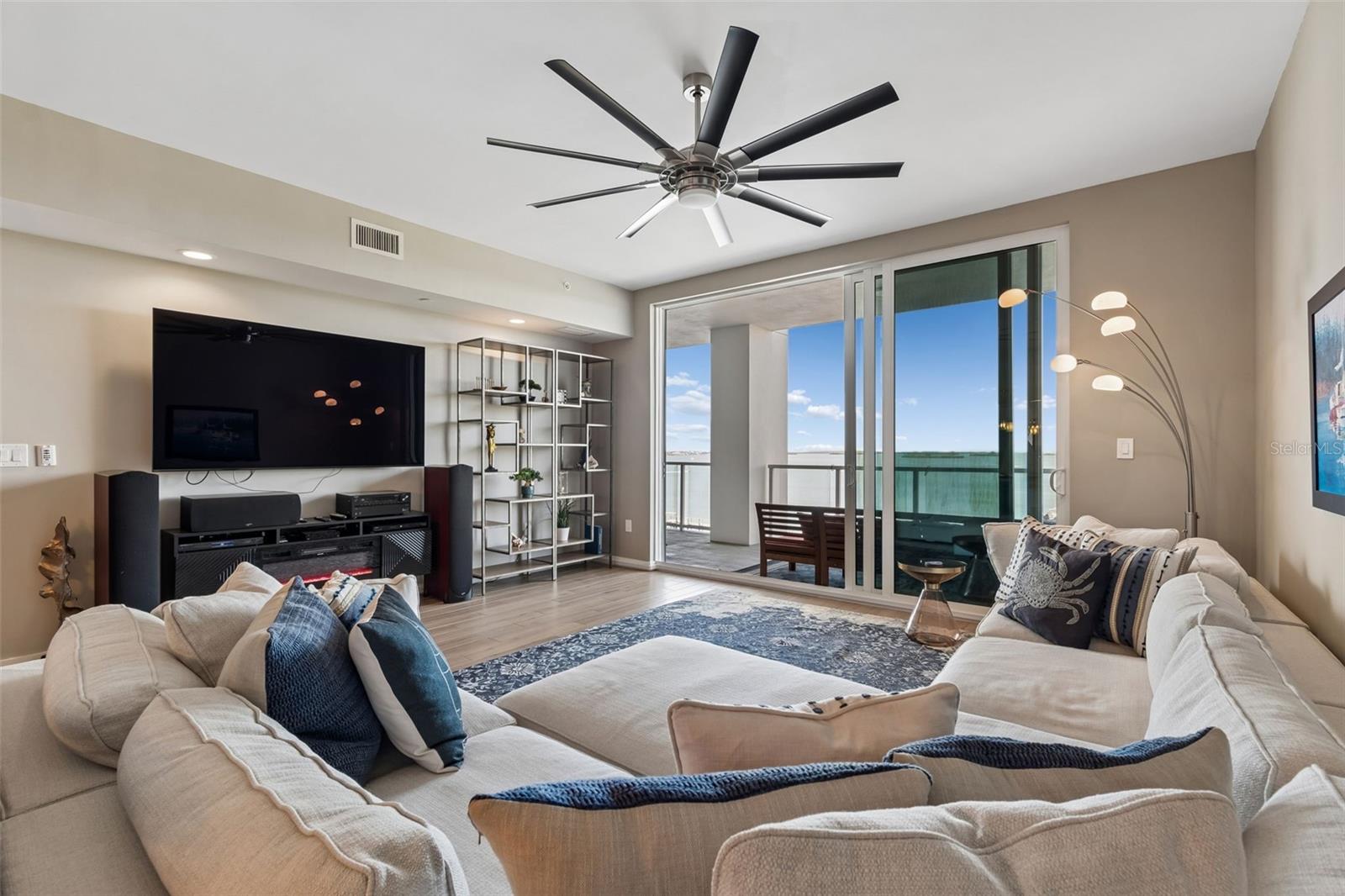 920 N OSCEOLA AVE #604, CLEARWATER, FL, 33755