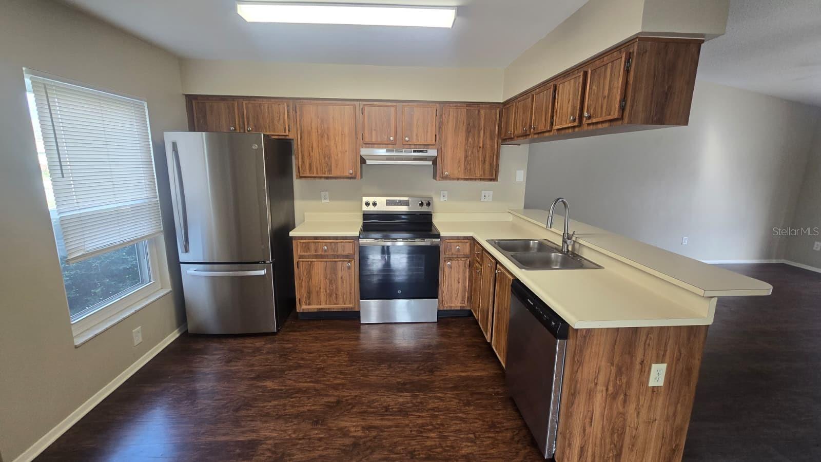 1407 FOXBORO DR, BRANDON, FL, 33511