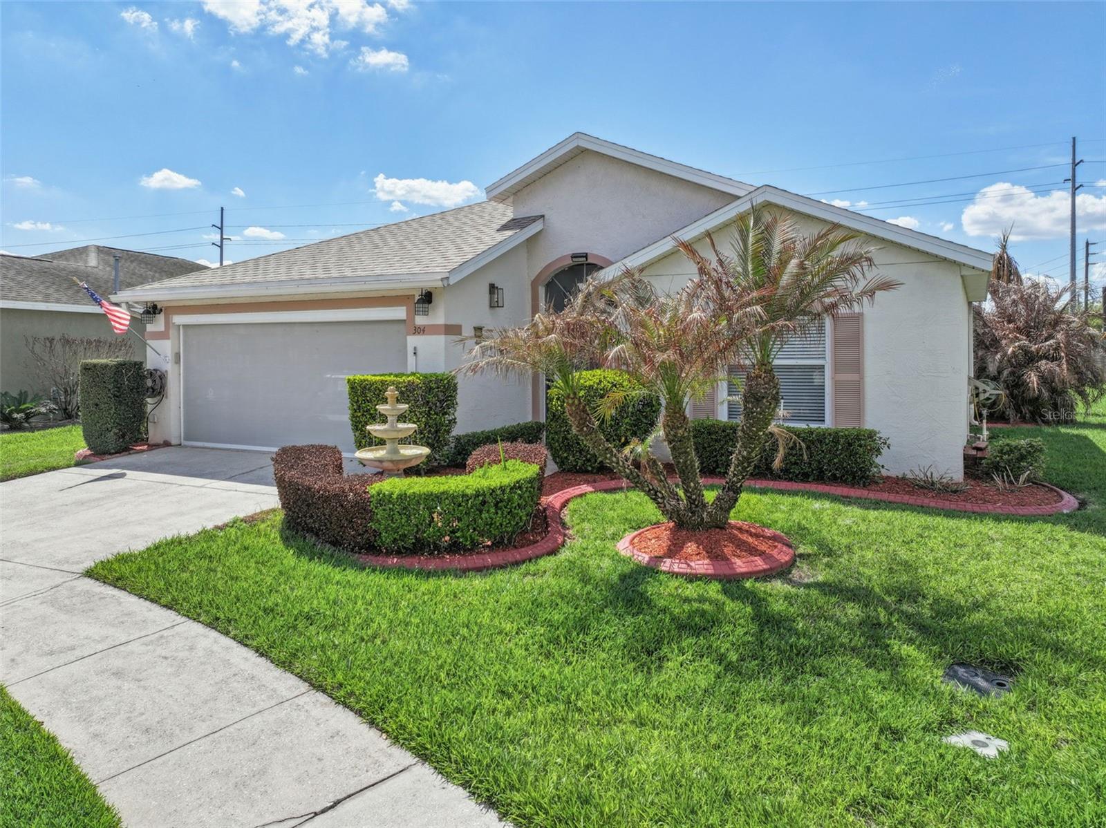 304 LAKE SUZANNE DR, LAKE WALES, FL, 33859
