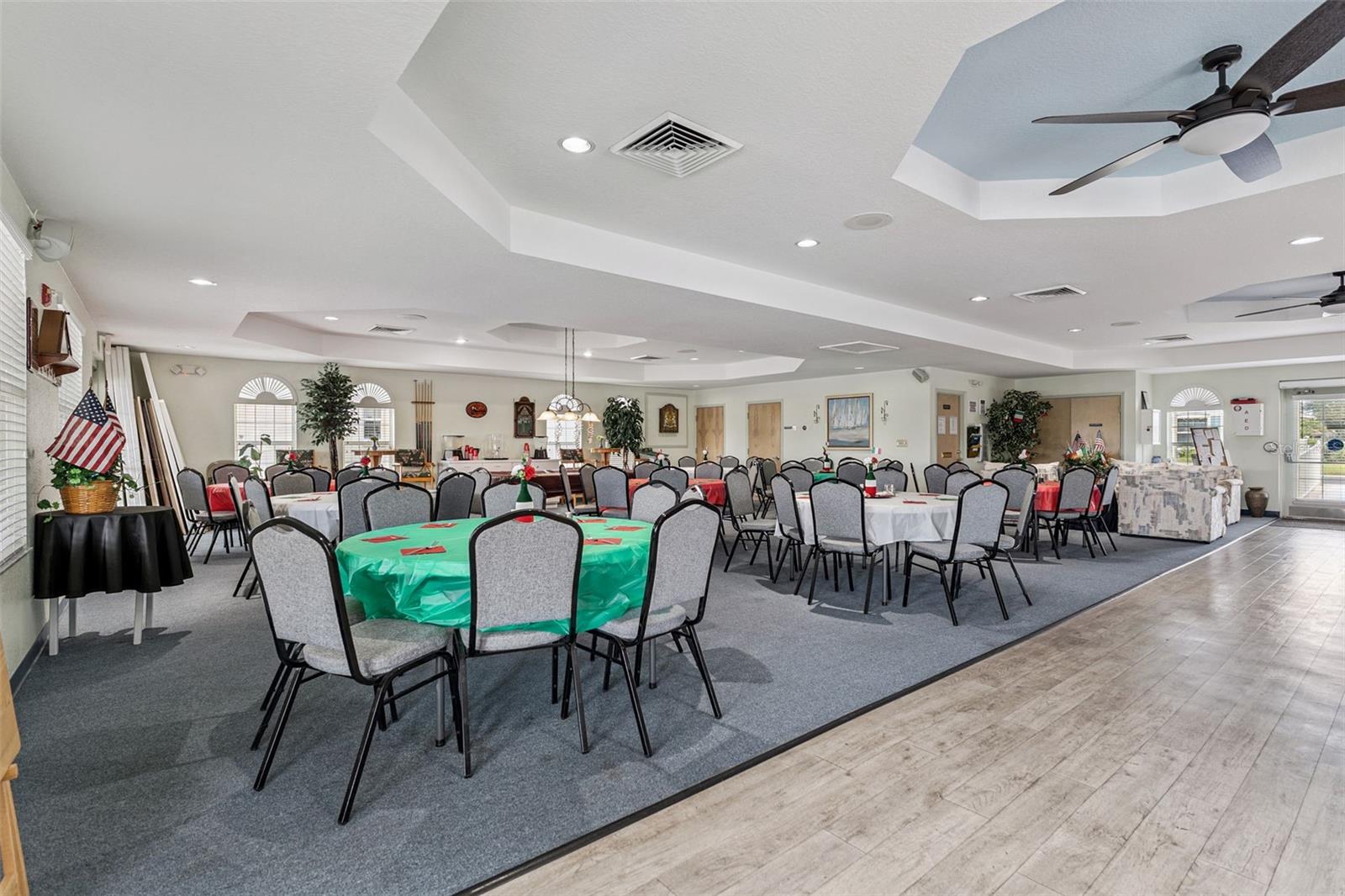 304 LAKE SUZANNE DR, LAKE WALES, FL, 33859