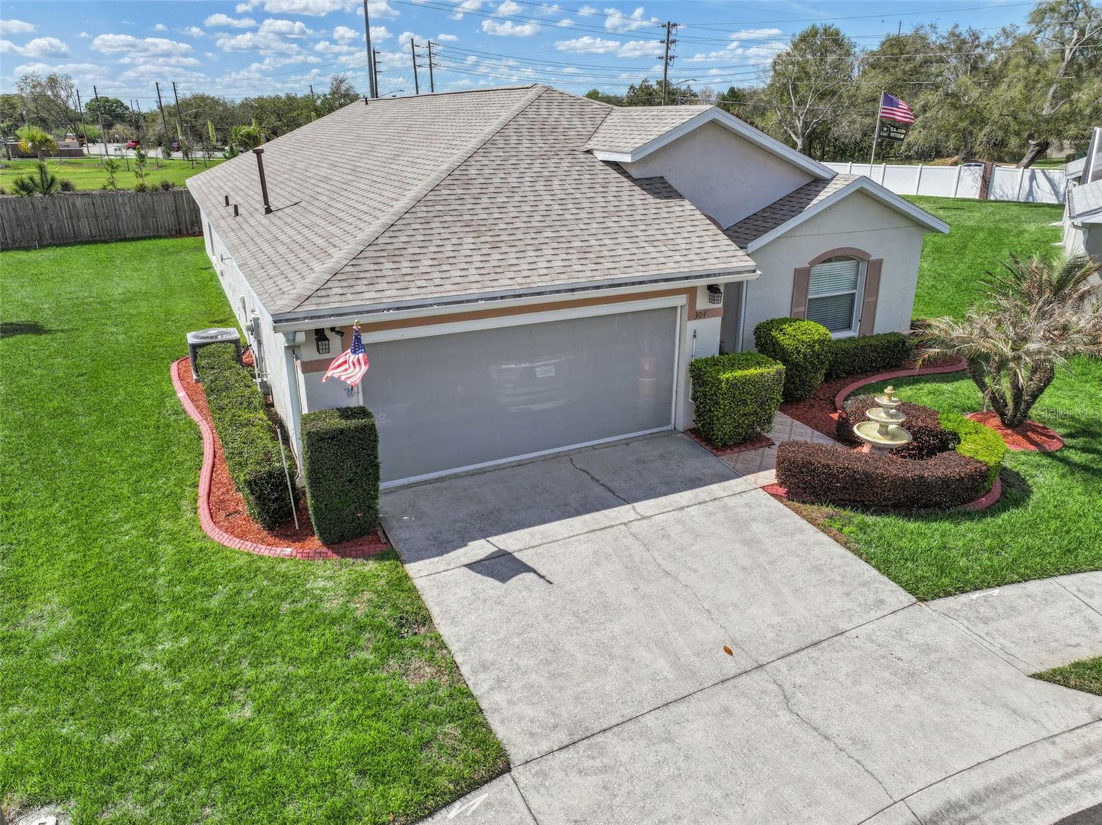 304 LAKE SUZANNE DR, LAKE WALES, FL, 33859