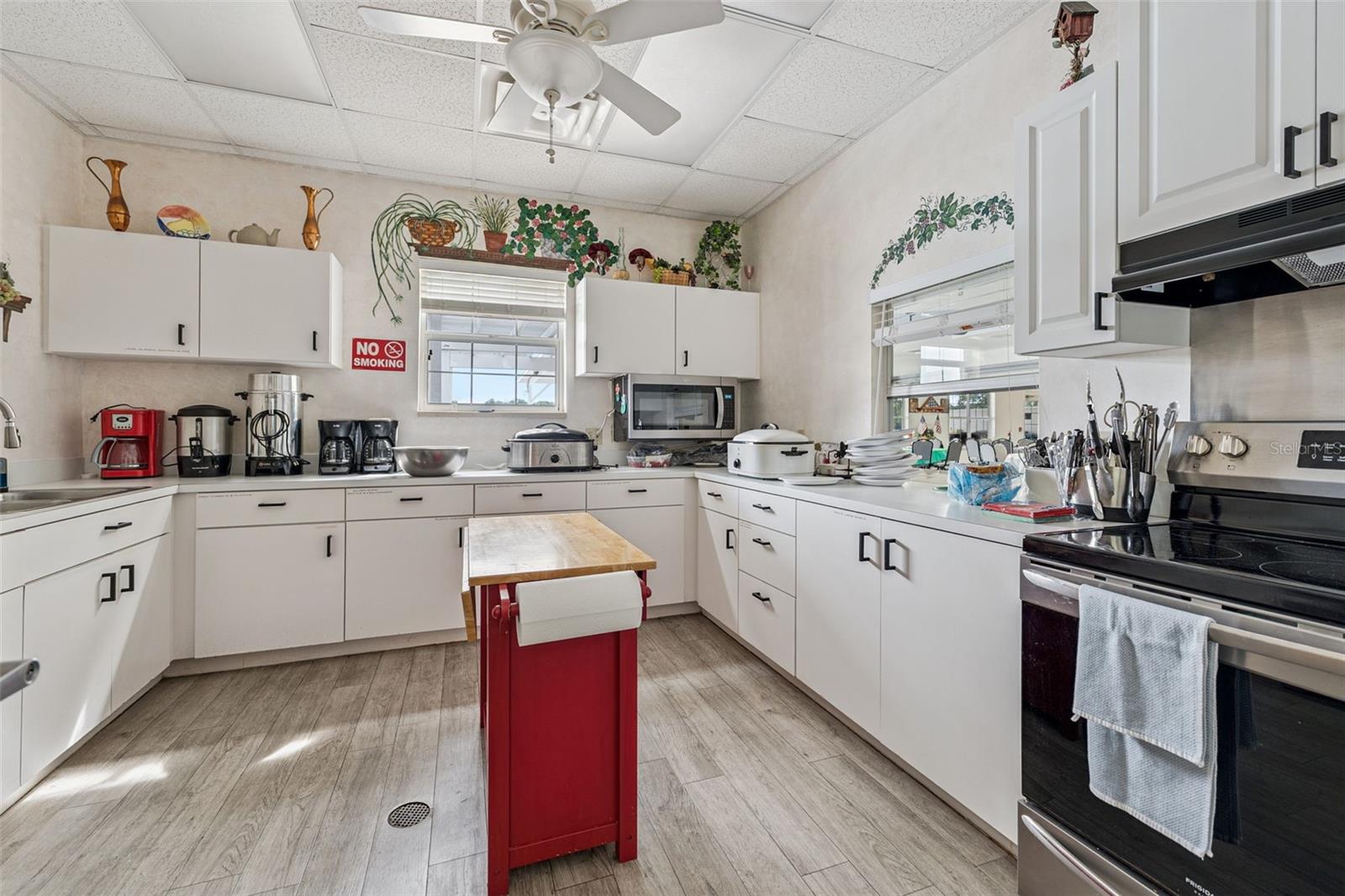 304 LAKE SUZANNE DR, LAKE WALES, FL, 33859