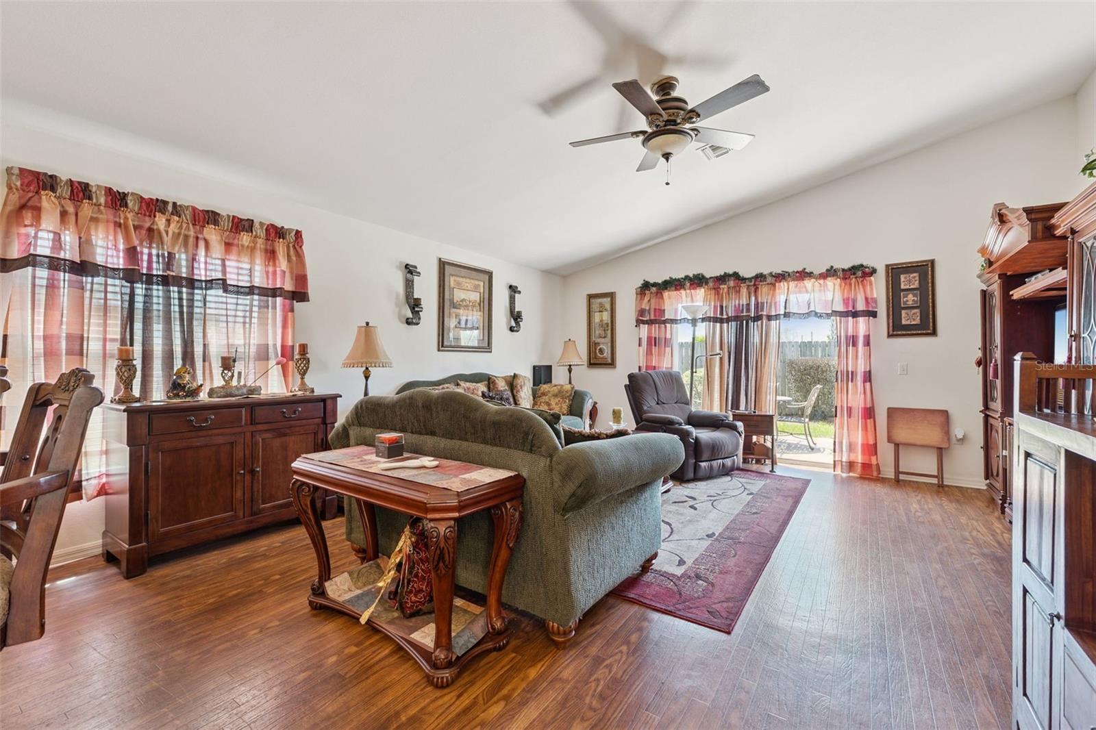 304 LAKE SUZANNE DR, LAKE WALES, FL, 33859
