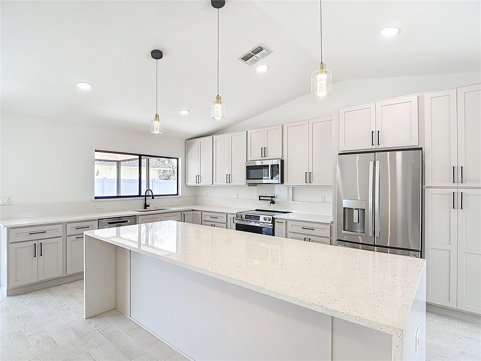 7478 DUNDEE WAY, WEEKI WACHEE, FL, 34613