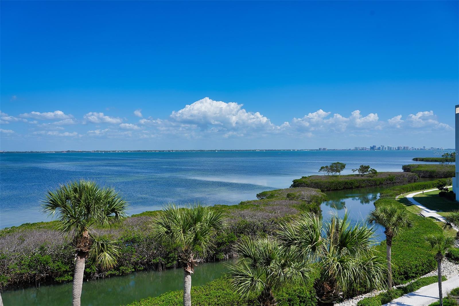 2110 HARBOURSIDE DR #536, LONGBOAT KEY, FL, 34228
