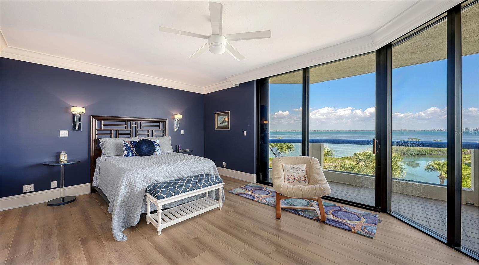 2110 HARBOURSIDE DR #536, LONGBOAT KEY, FL, 34228