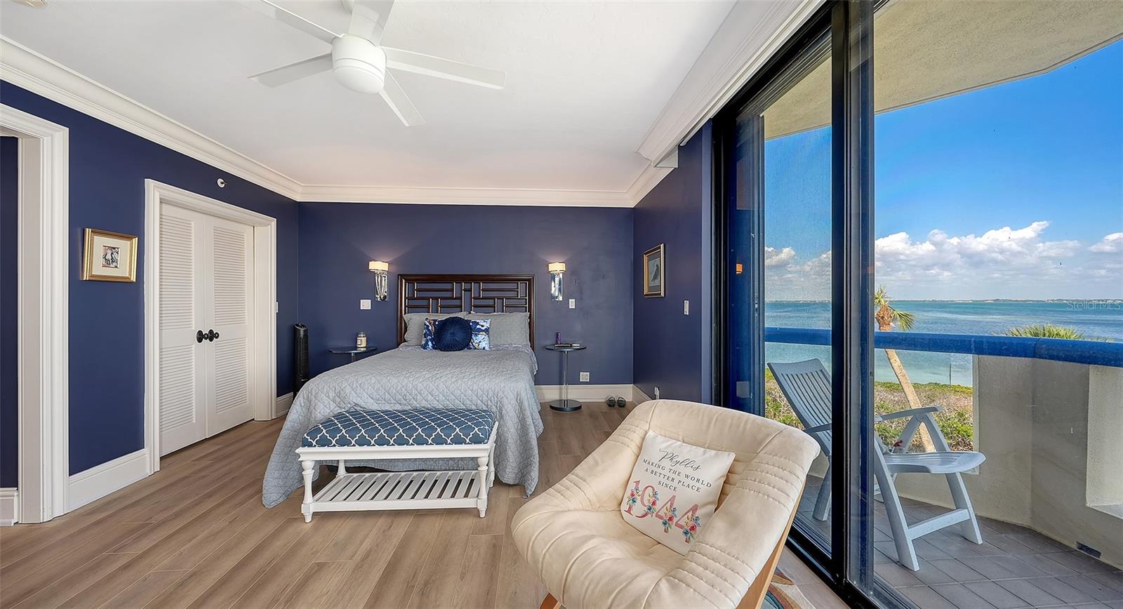 2110 HARBOURSIDE DR #536, LONGBOAT KEY, FL, 34228