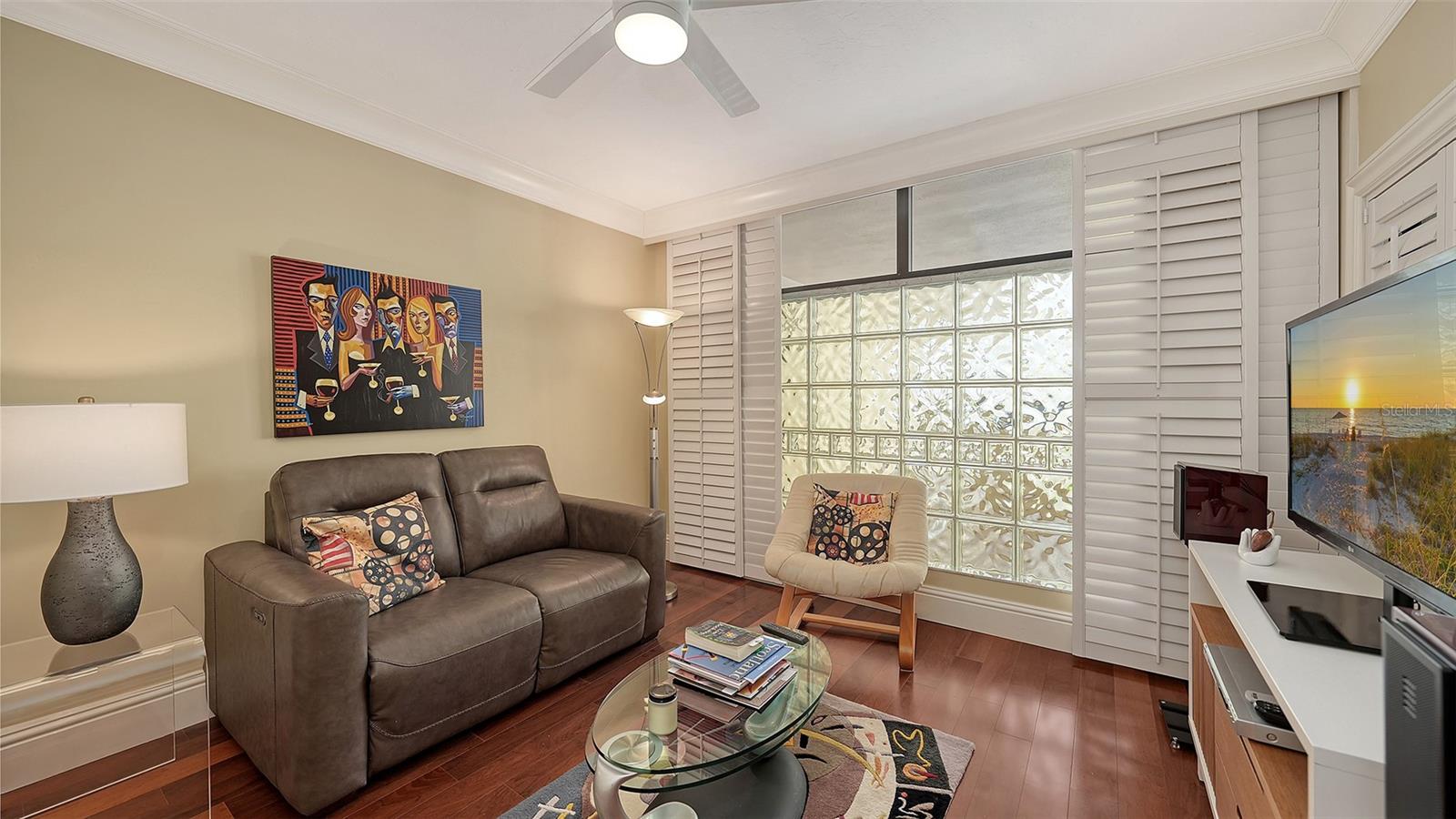 2110 HARBOURSIDE DR #536, LONGBOAT KEY, FL, 34228