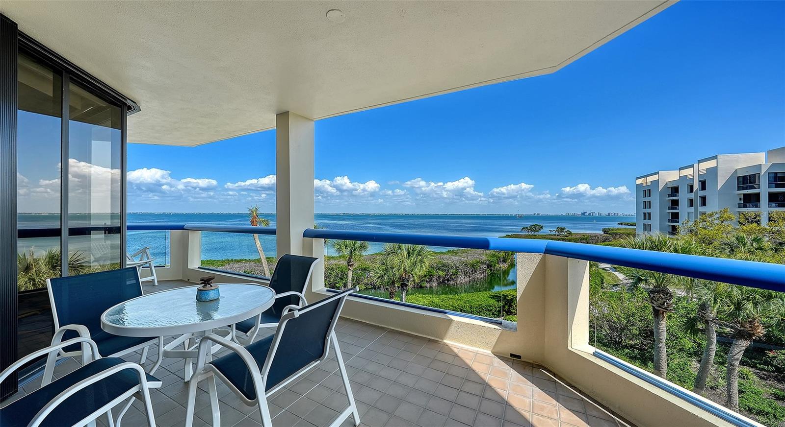 2110 HARBOURSIDE DR #536, LONGBOAT KEY, FL, 34228