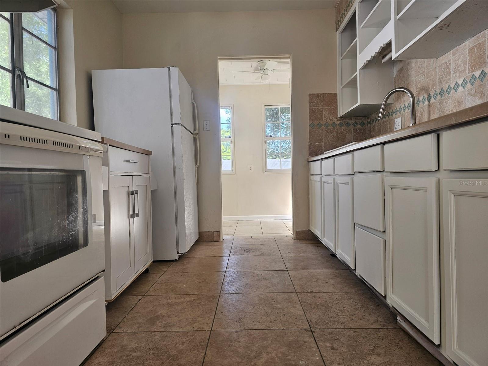 1037 40TH ST, SARASOTA, FL, 34234