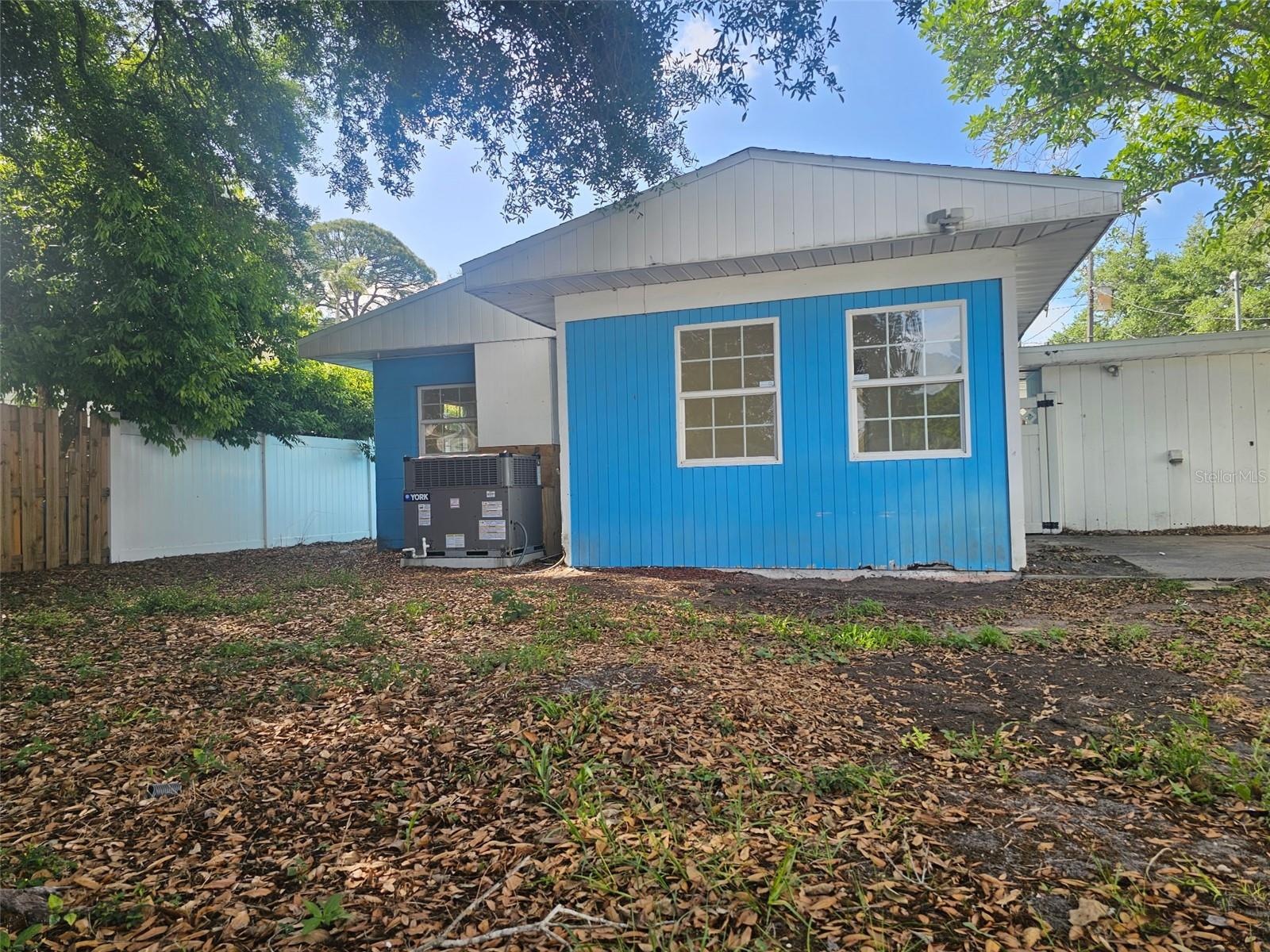 1037 40TH ST, SARASOTA, FL, 34234