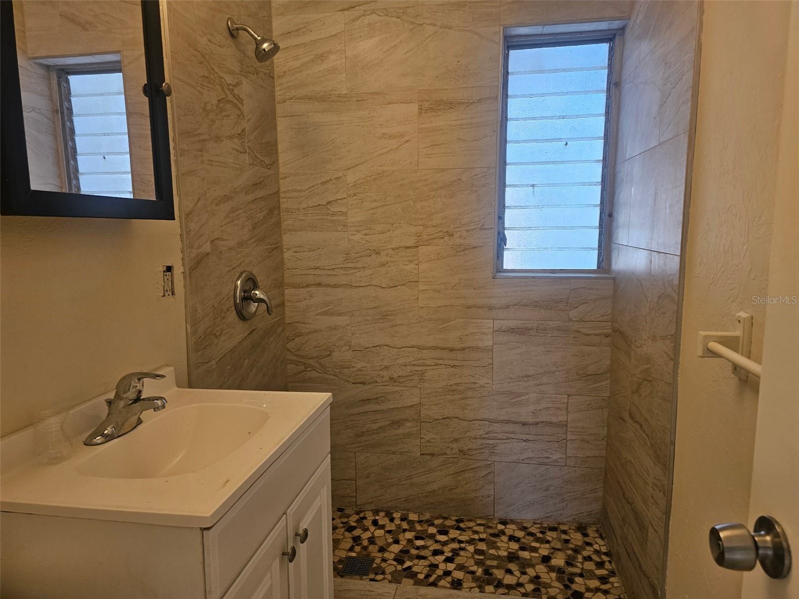 1037 40TH ST, SARASOTA, FL, 34234