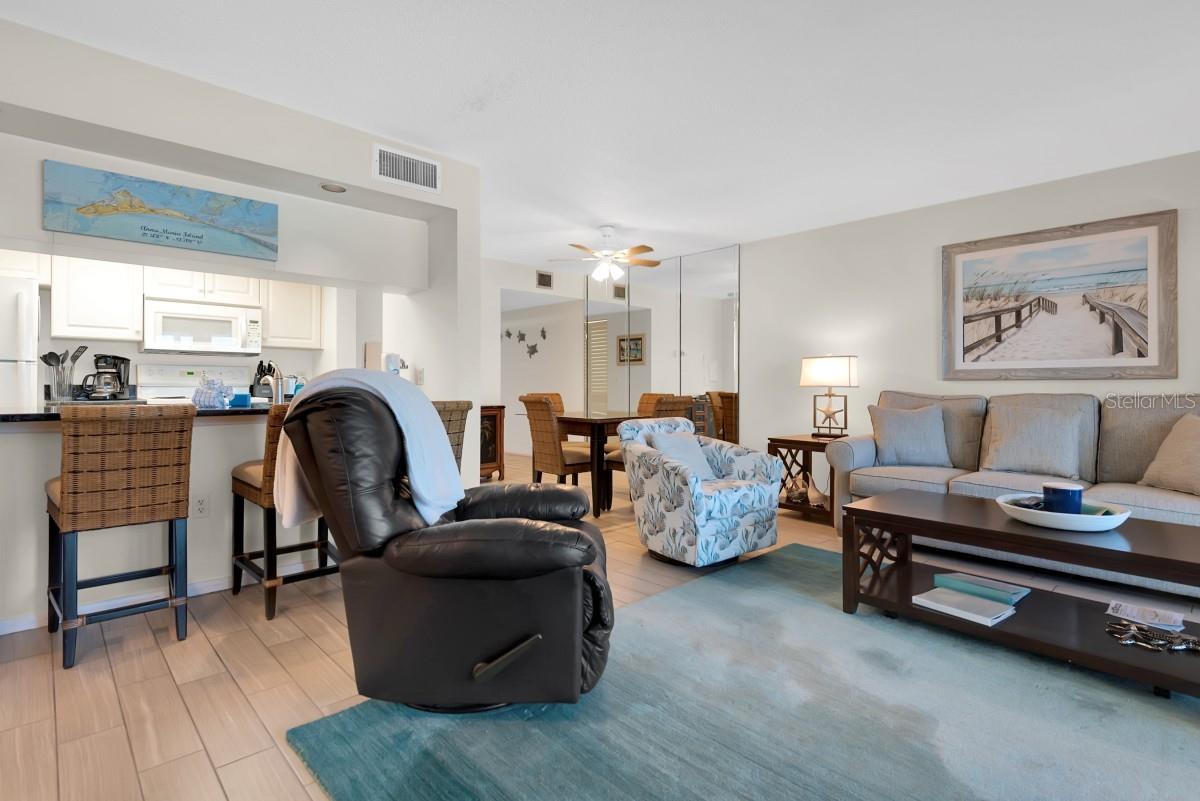 2312 GULF DR N #103, BRADENTON BEACH, FL, 34217