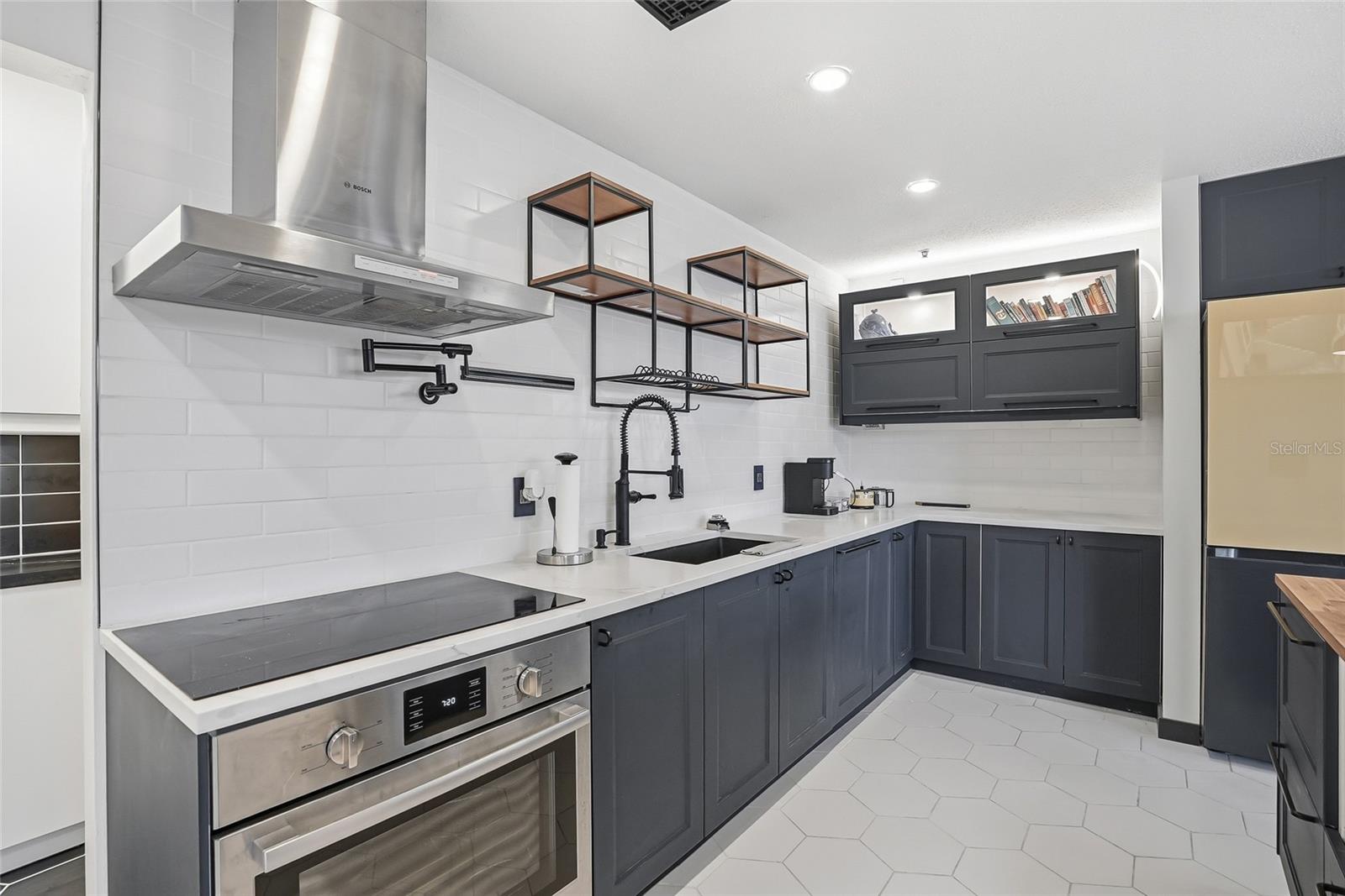 701 S MADISON AVE #116, CLEARWATER, FL, 33756