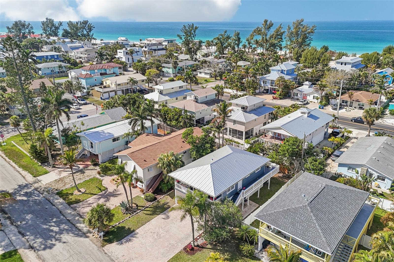 2908 AVENUE C, HOLMES BEACH, FL, 34217