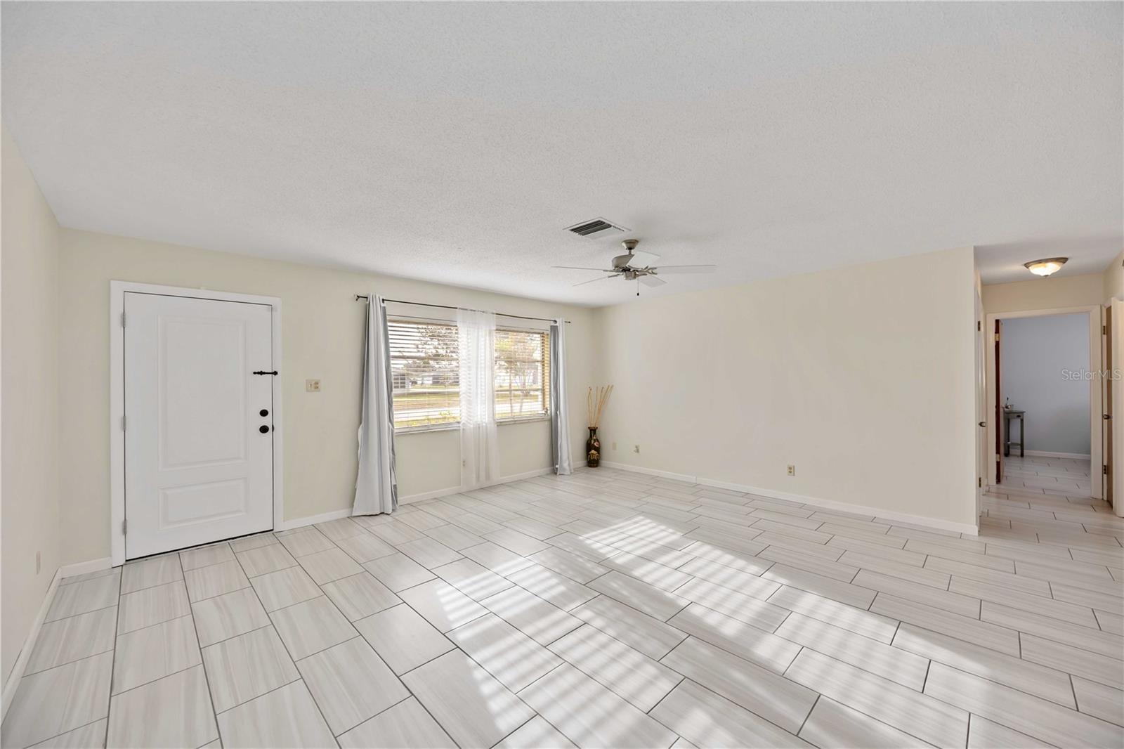 181 SANDHURST DR, VENICE, FL, 34293