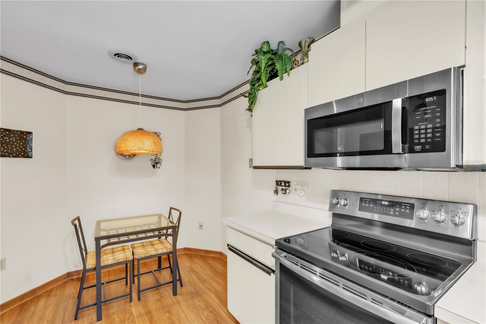 7625 4TH AVE W, BRADENTON, FL, 34209