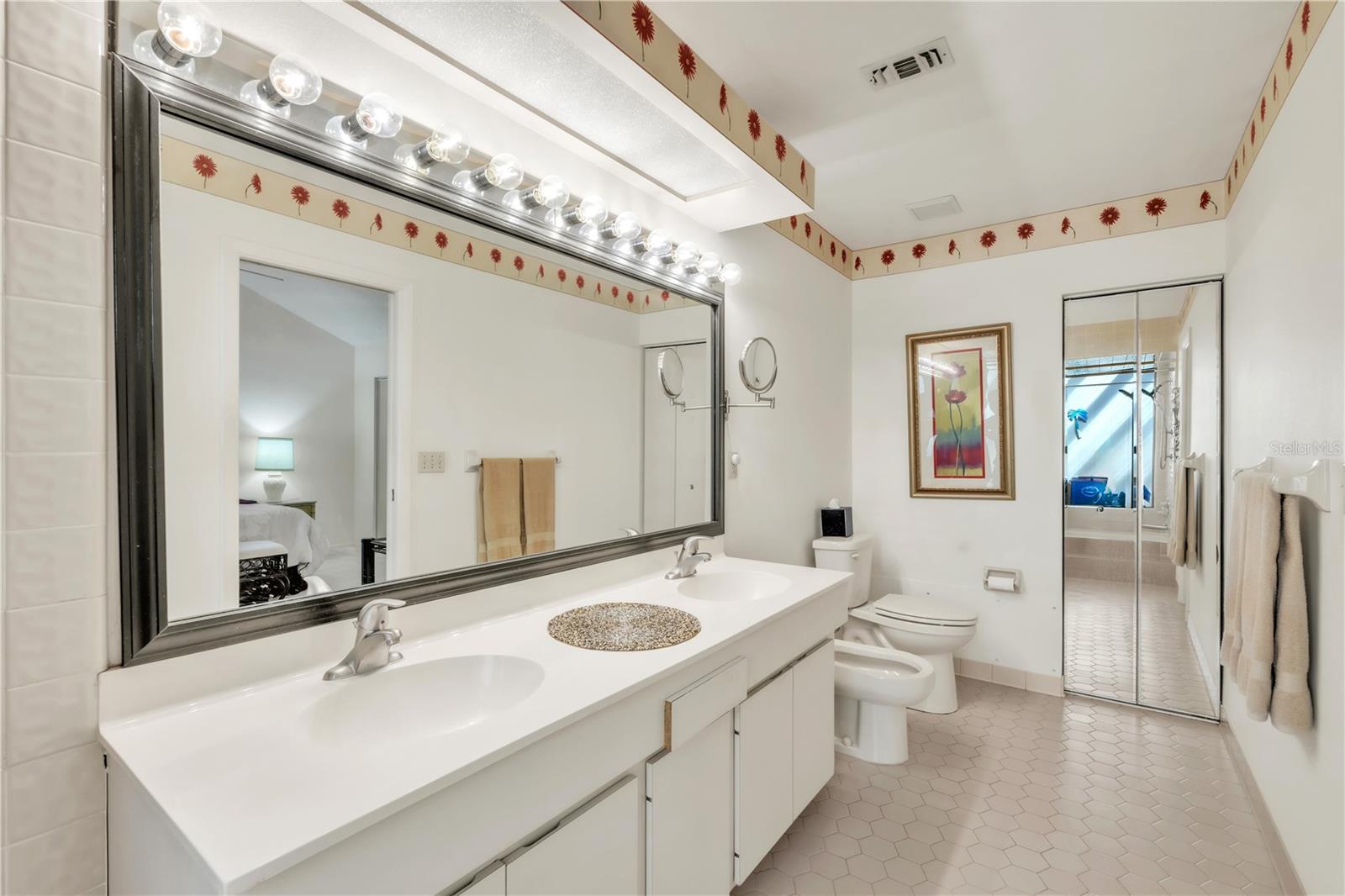 7625 4TH AVE W, BRADENTON, FL, 34209