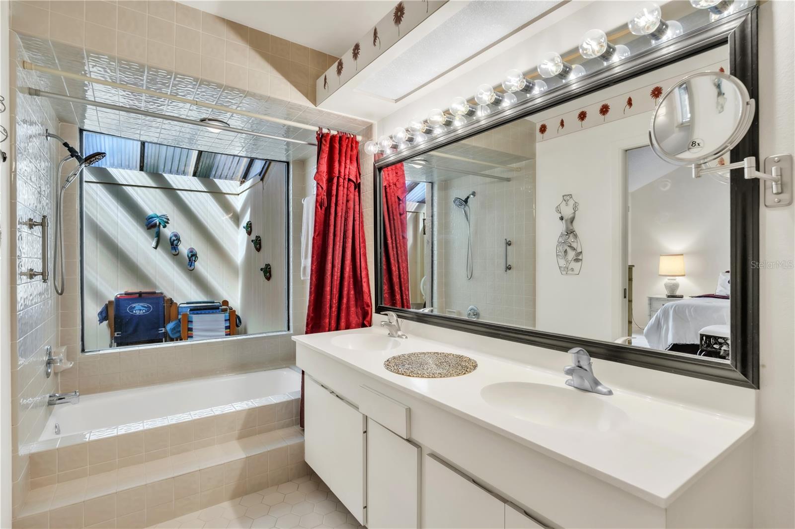 7625 4TH AVE W, BRADENTON, FL, 34209