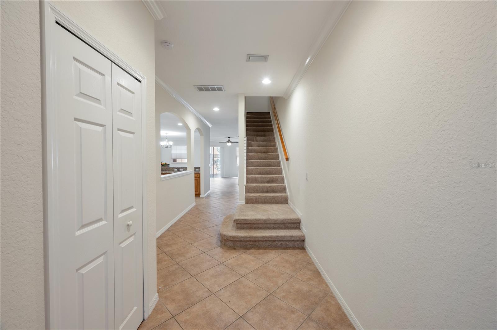 9719 TAYLOR ROSE LN, SEMINOLE, FL, 33777