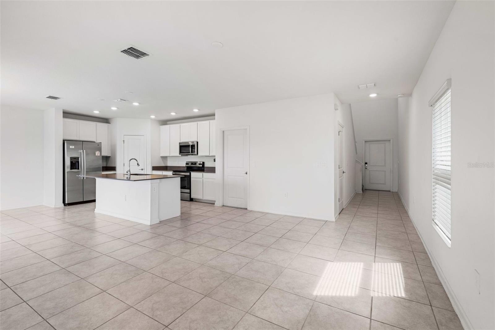 942 JACKSON AVE, DAVENPORT, FL, 33837