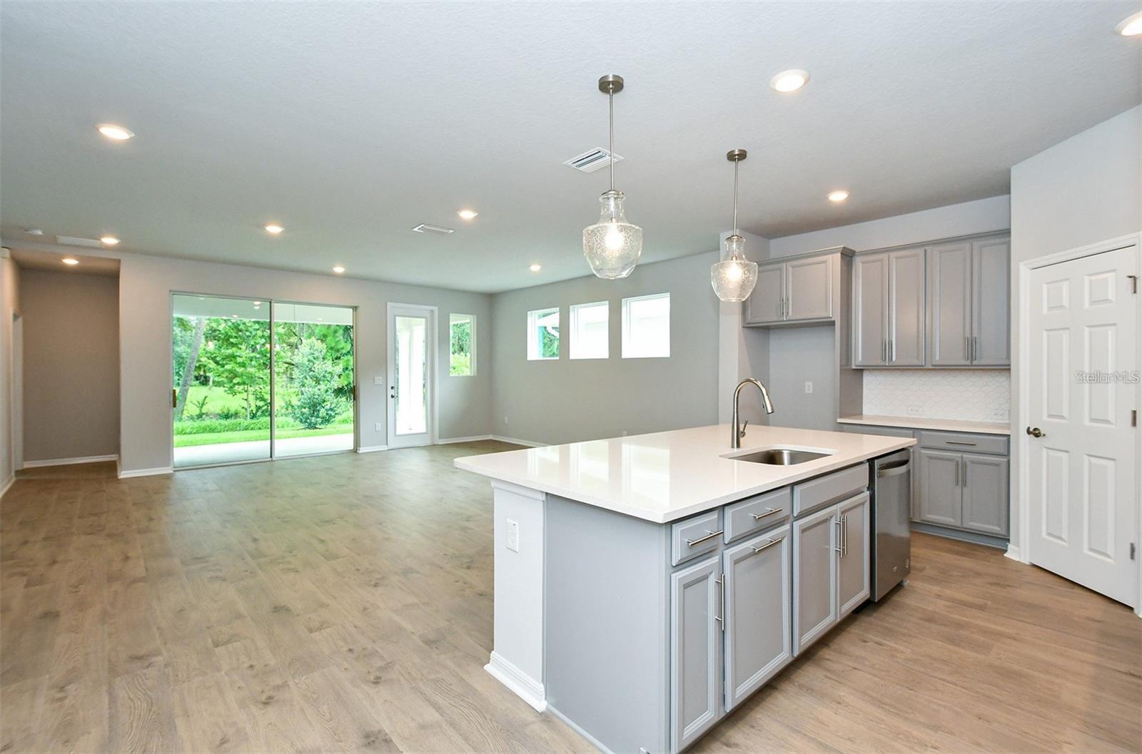 8126 TRIMBELLE TER, PARRISH, FL, 34219