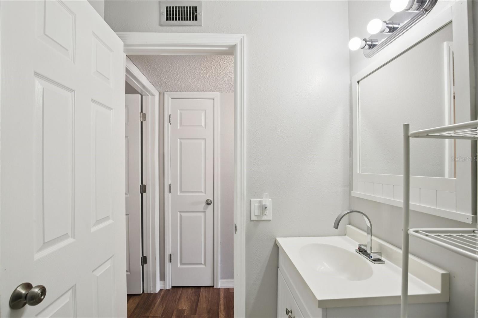 2461 RHODESIAN DR #7, CLEARWATER, FL, 33763