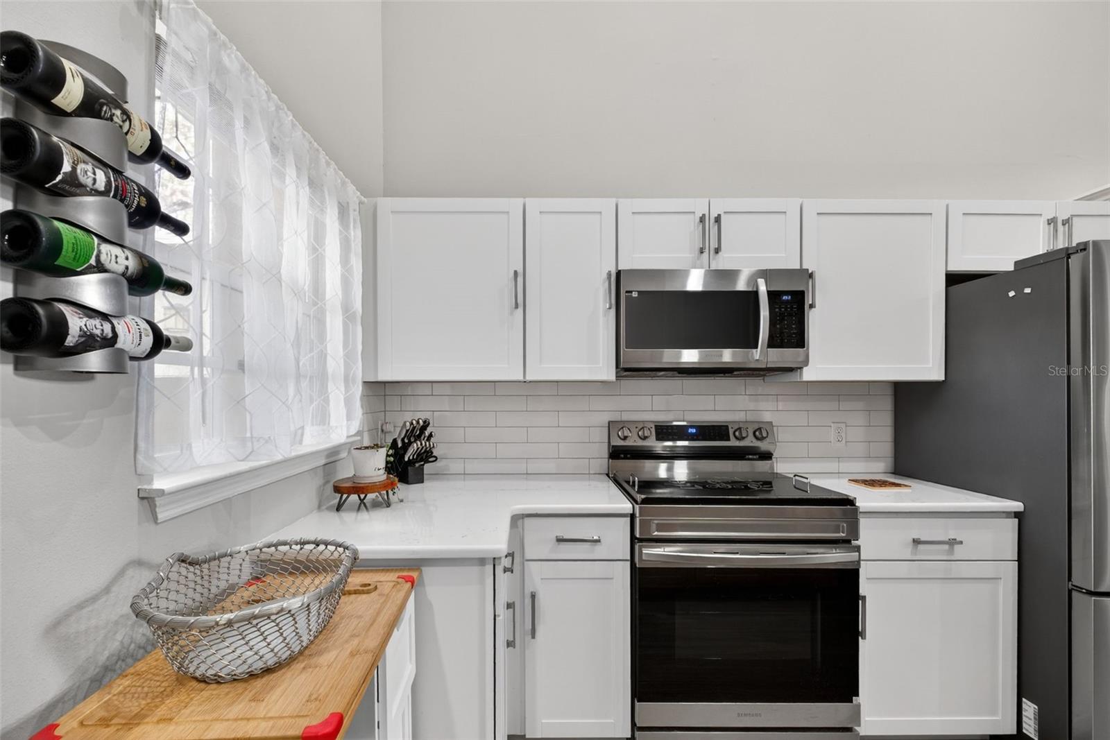 1432 FARRINDON CIR, LAKE MARY, FL, 32746