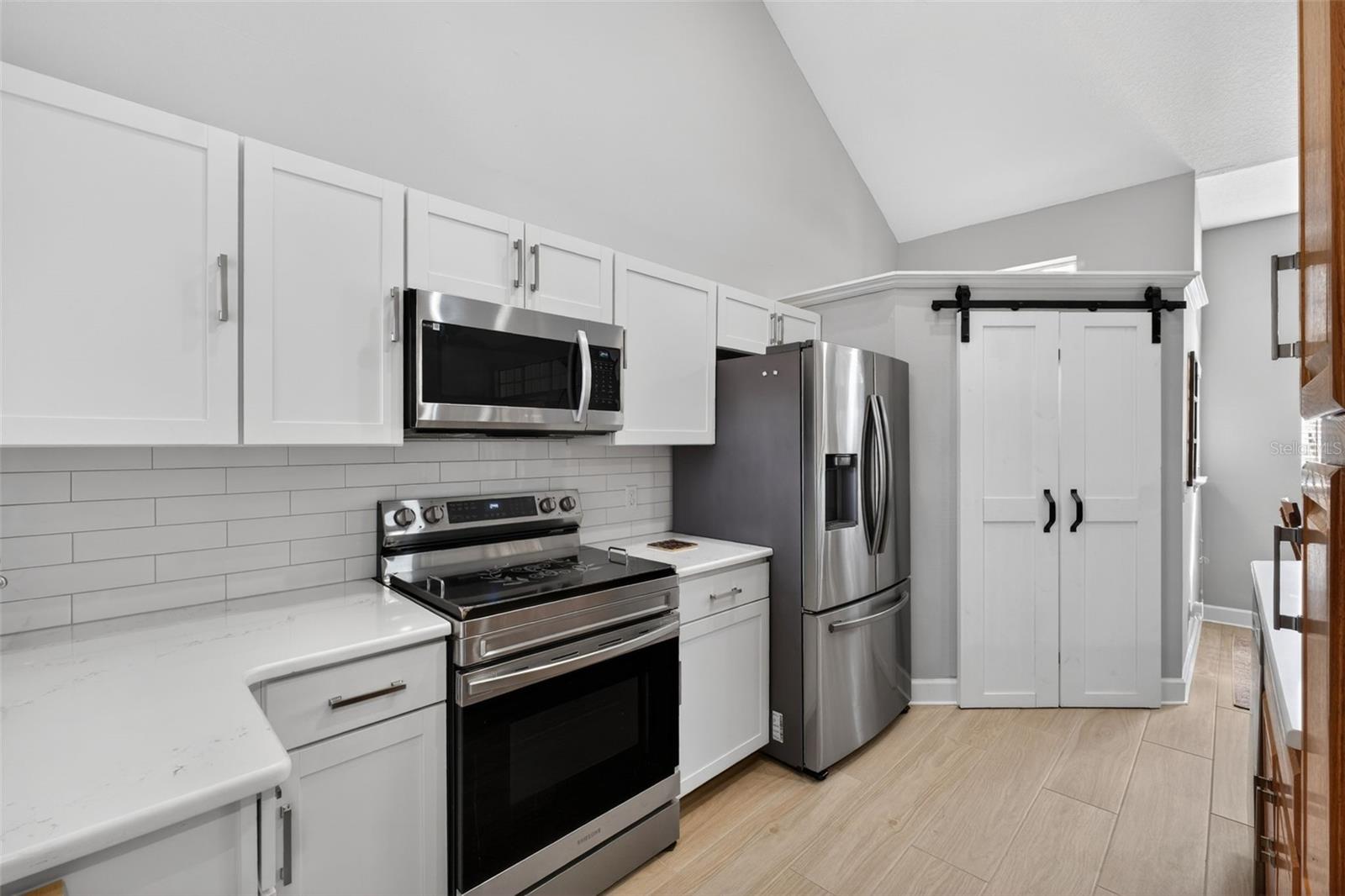 1432 FARRINDON CIR, LAKE MARY, FL, 32746