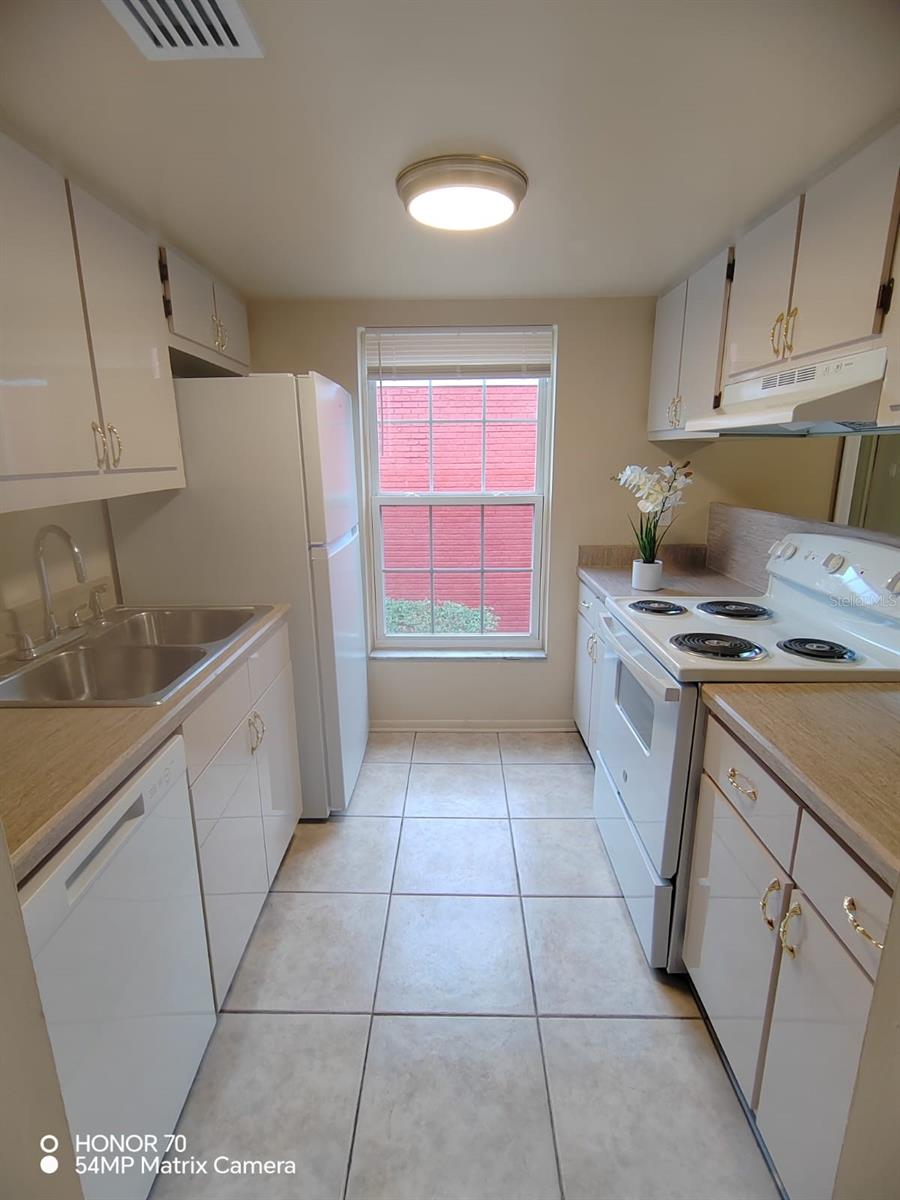 1044 82ND TER N #1044C, ST PETERSBURG, FL, 33702