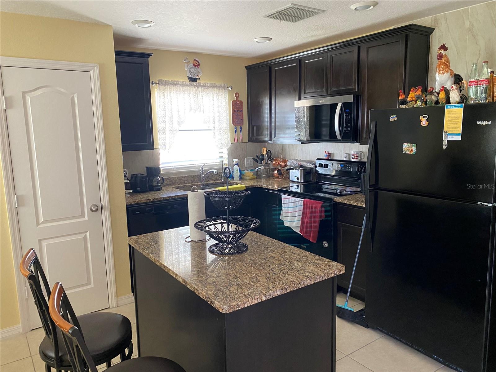 1919 AMBER SWEET CIR, DUNDEE, FL, 33838