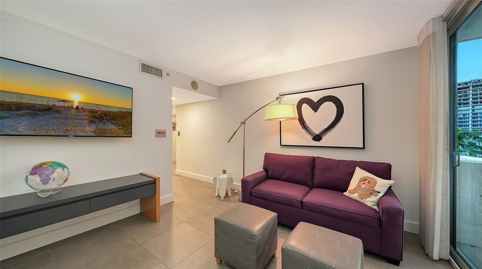 101 SUNSET DR #301, SARASOTA, FL, 34236