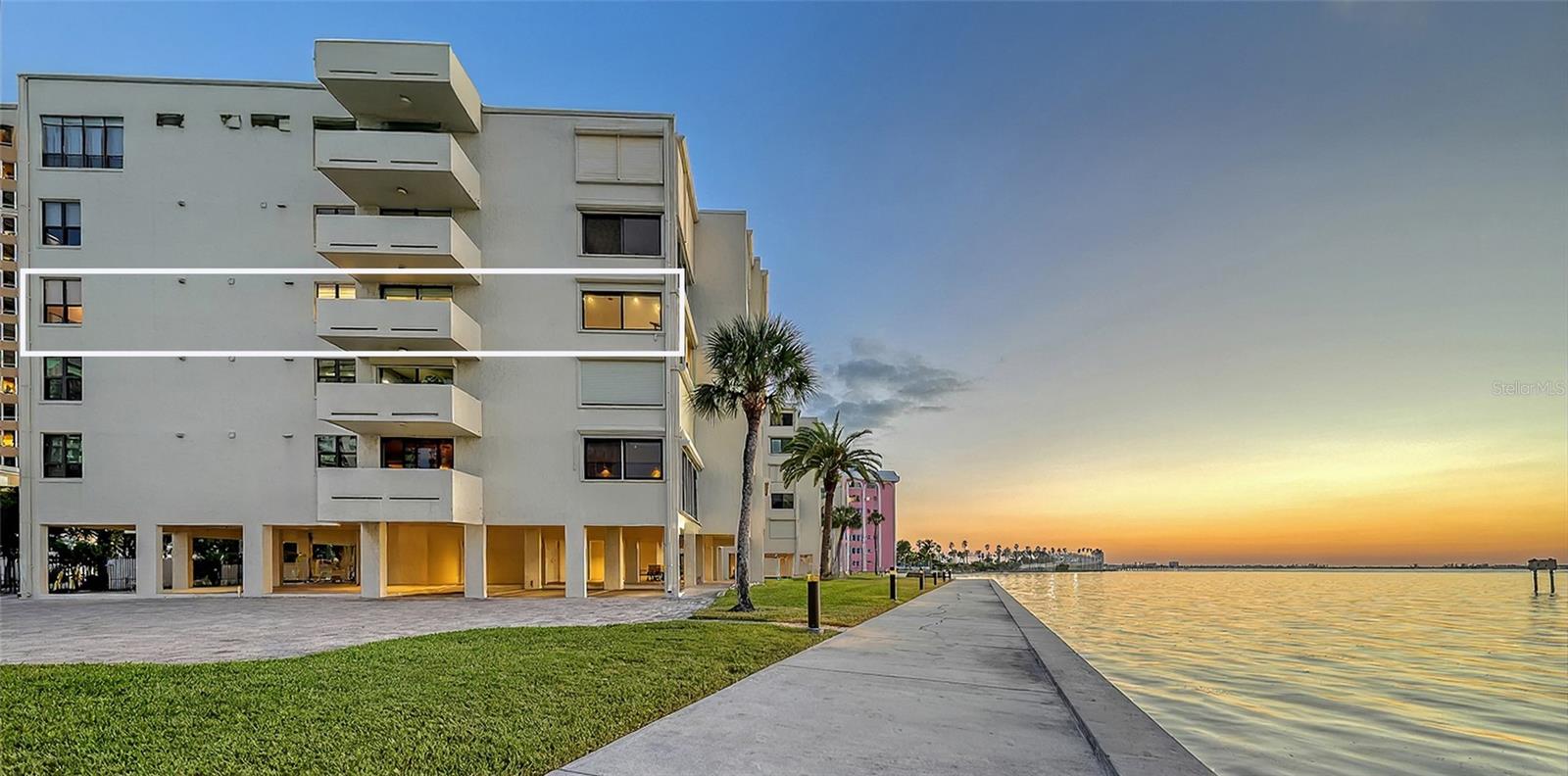 101 SUNSET DR #301, SARASOTA, FL, 34236