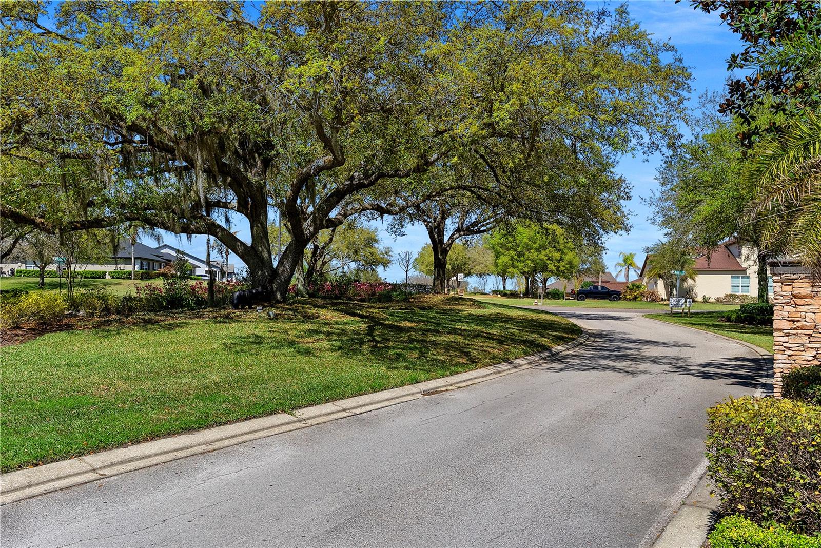36717 BARRINGTON DR, EUSTIS, FL, 32736