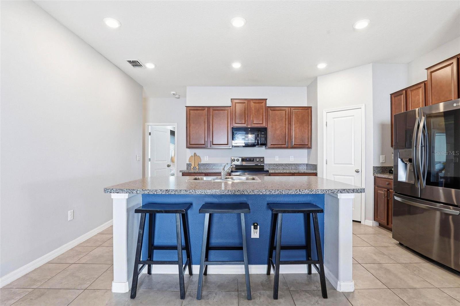 6637 WAGON TRAIL ST, ZEPHYRHILLS, FL, 33541