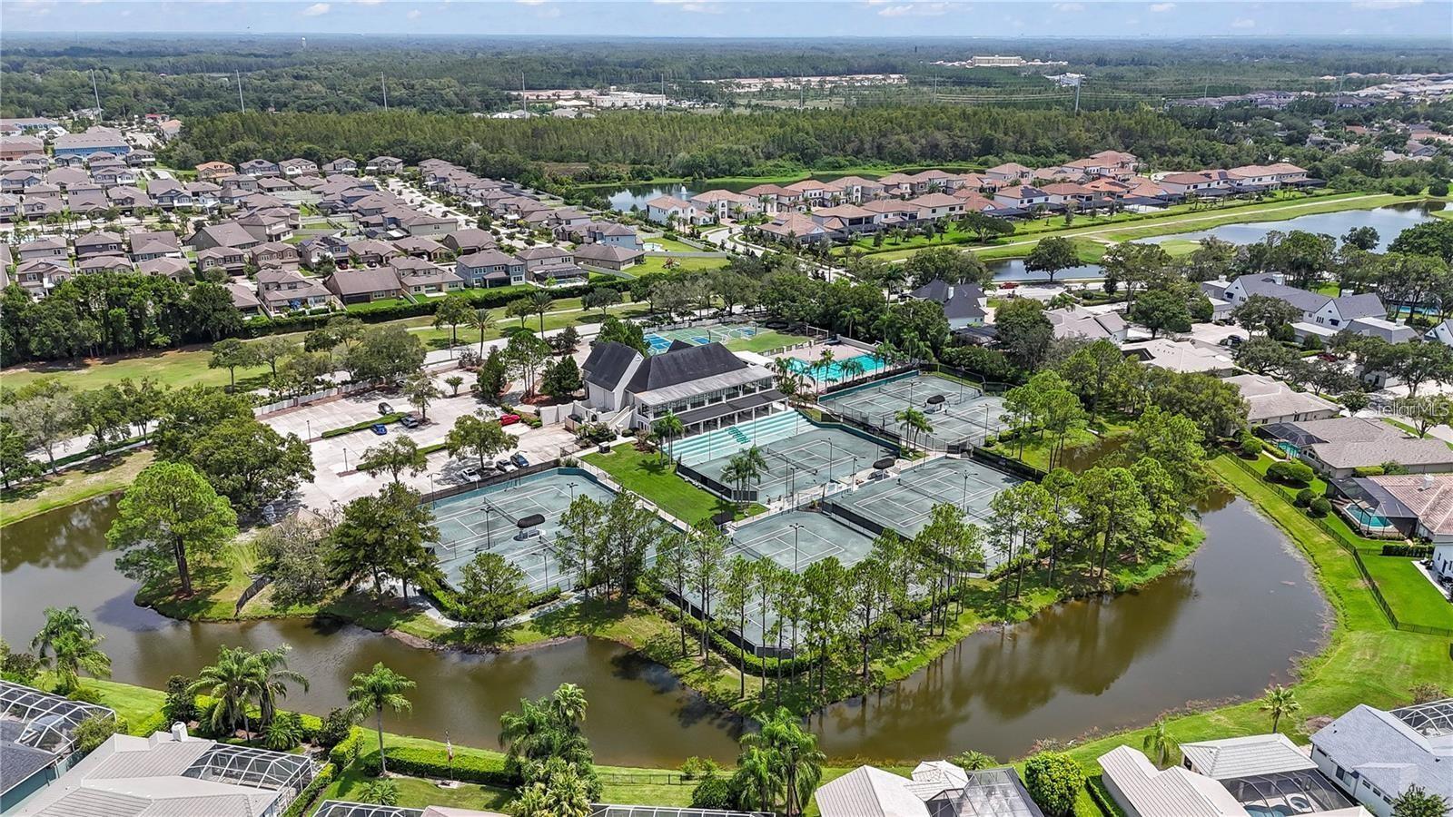 18724 WIMBLEDON CIR, LUTZ, FL, 33558