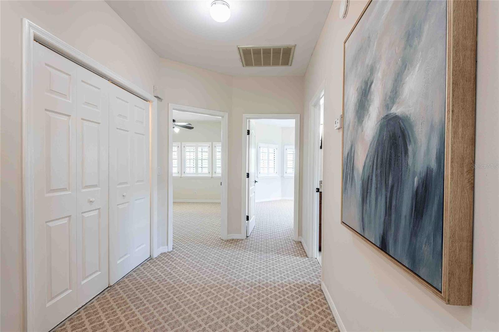 18724 WIMBLEDON CIR, LUTZ, FL, 33558