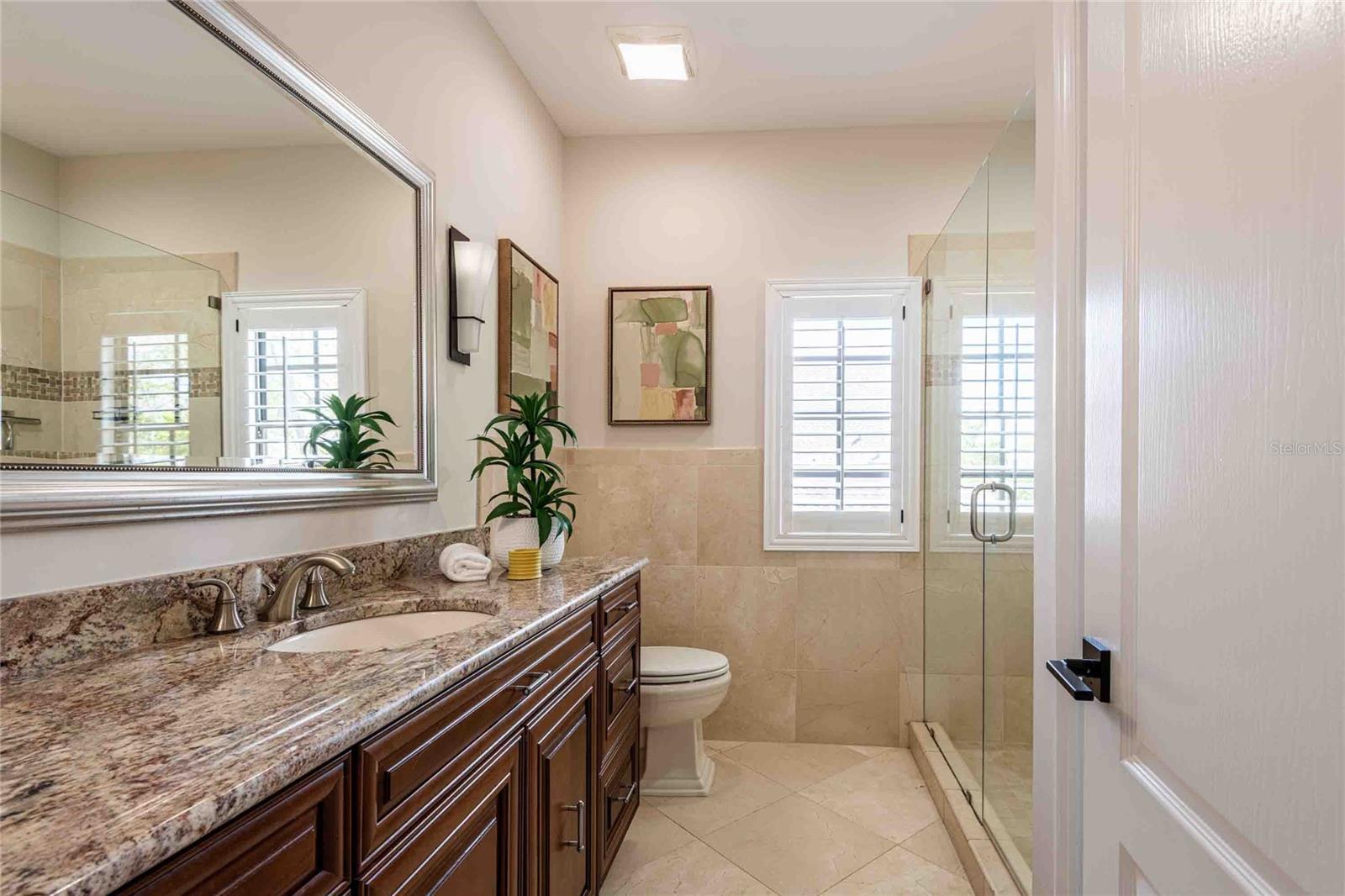 18724 WIMBLEDON CIR, LUTZ, FL, 33558
