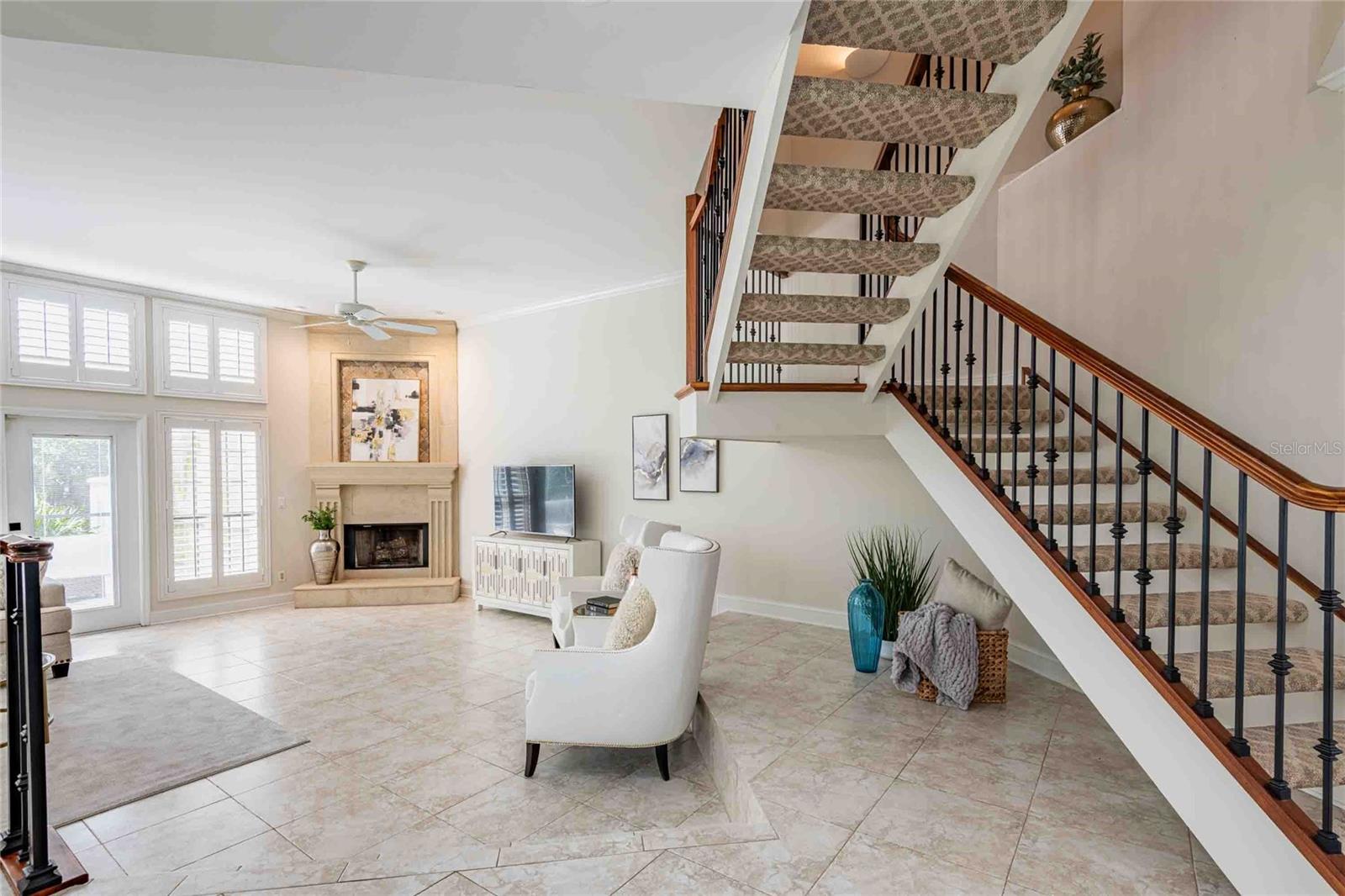 18724 WIMBLEDON CIR, LUTZ, FL, 33558