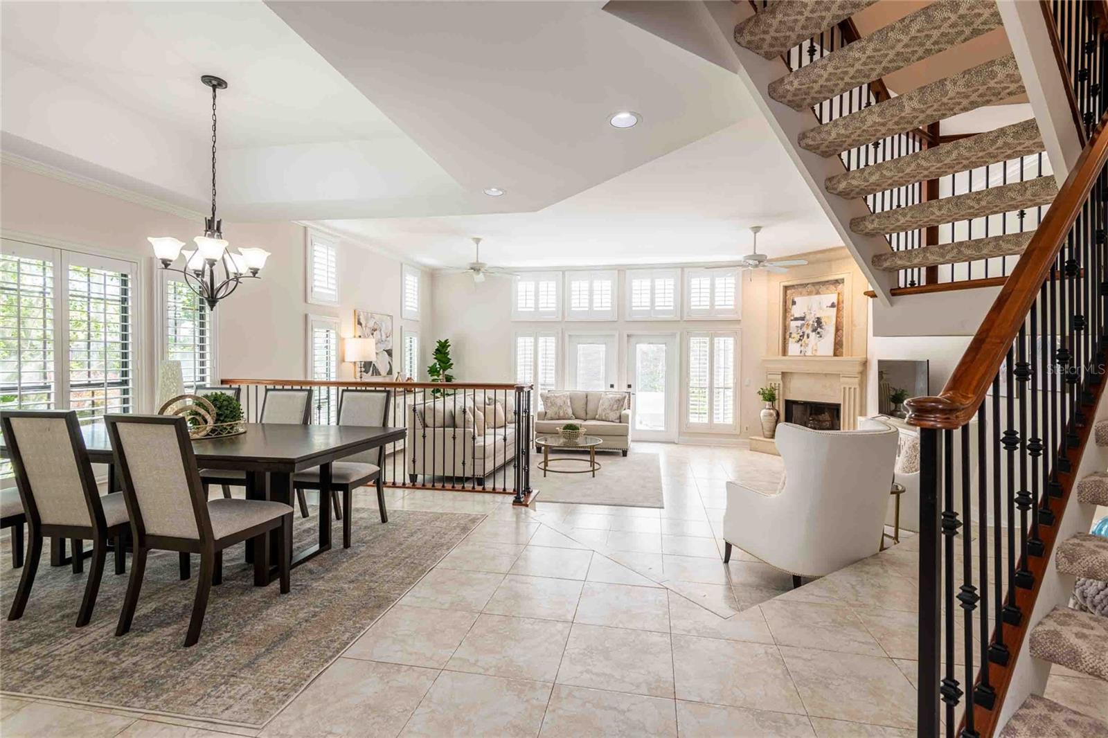 18724 WIMBLEDON CIR, LUTZ, FL, 33558