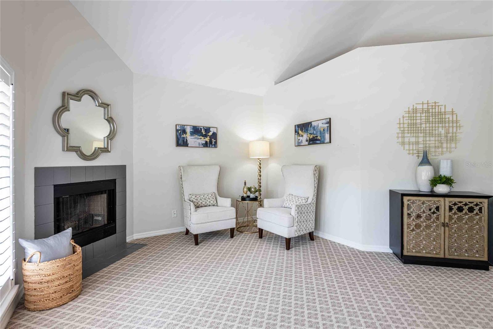 18724 WIMBLEDON CIR, LUTZ, FL, 33558