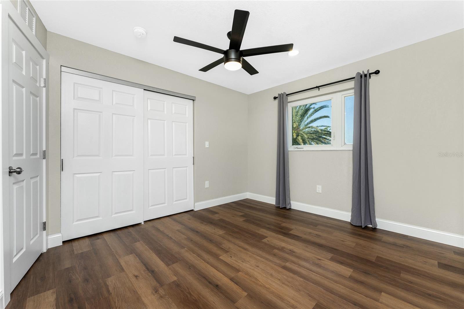 72 OAKLAND HILLS CT, ROTONDA WEST, FL, 33947