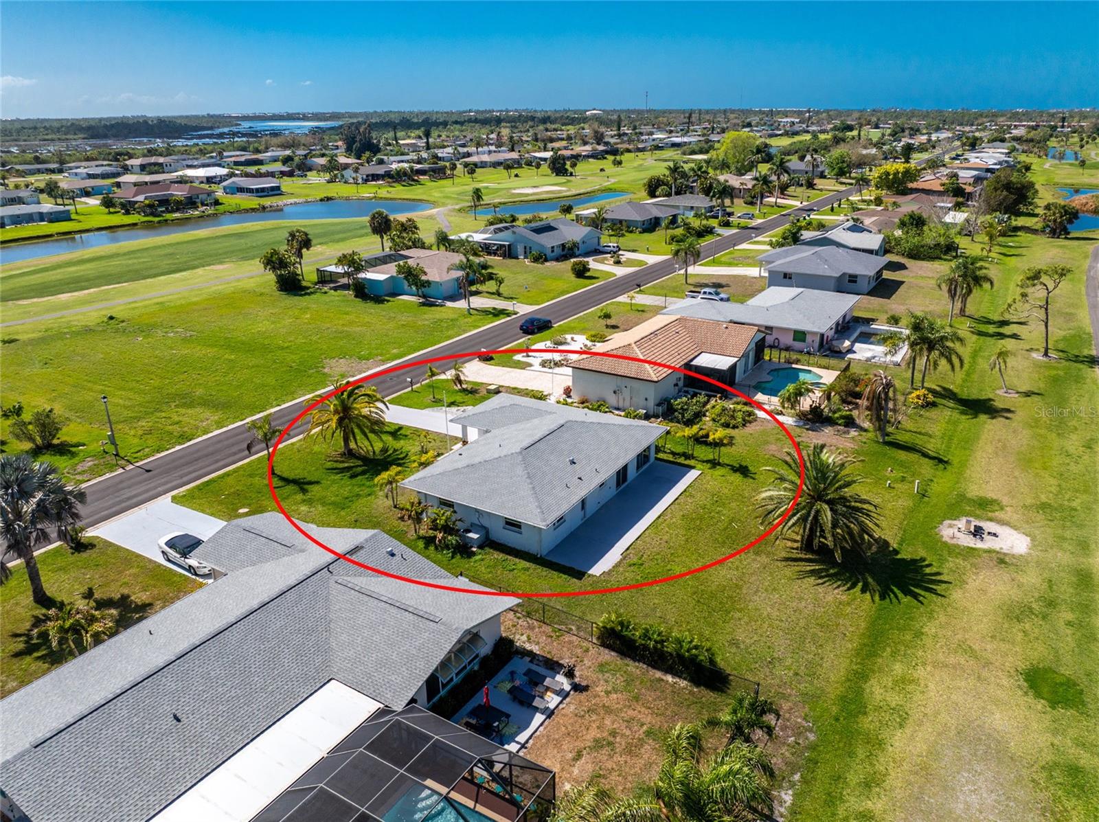 72 OAKLAND HILLS CT, ROTONDA WEST, FL, 33947